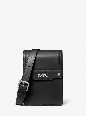 Michael Kors Varick Leather Smartphone Miesten Crossbody Laukku Mustat | FIYXI2122